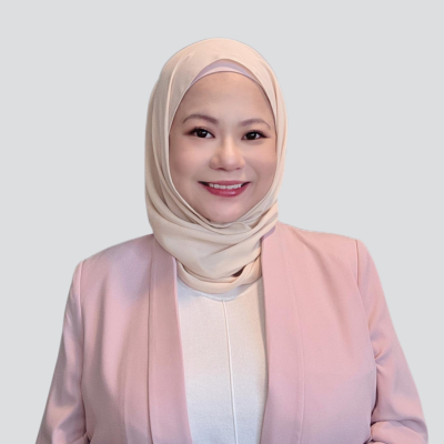 Nora Jasmine Lai - grey background